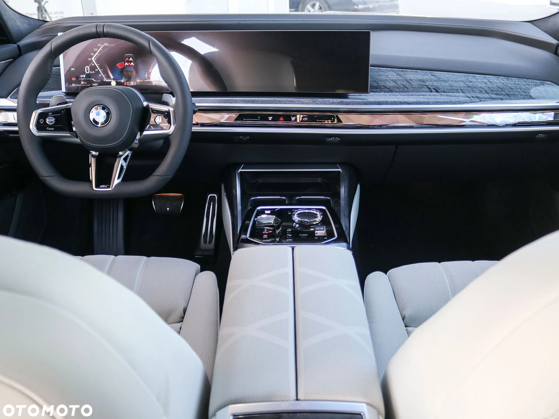 BMW Seria 7 - 15