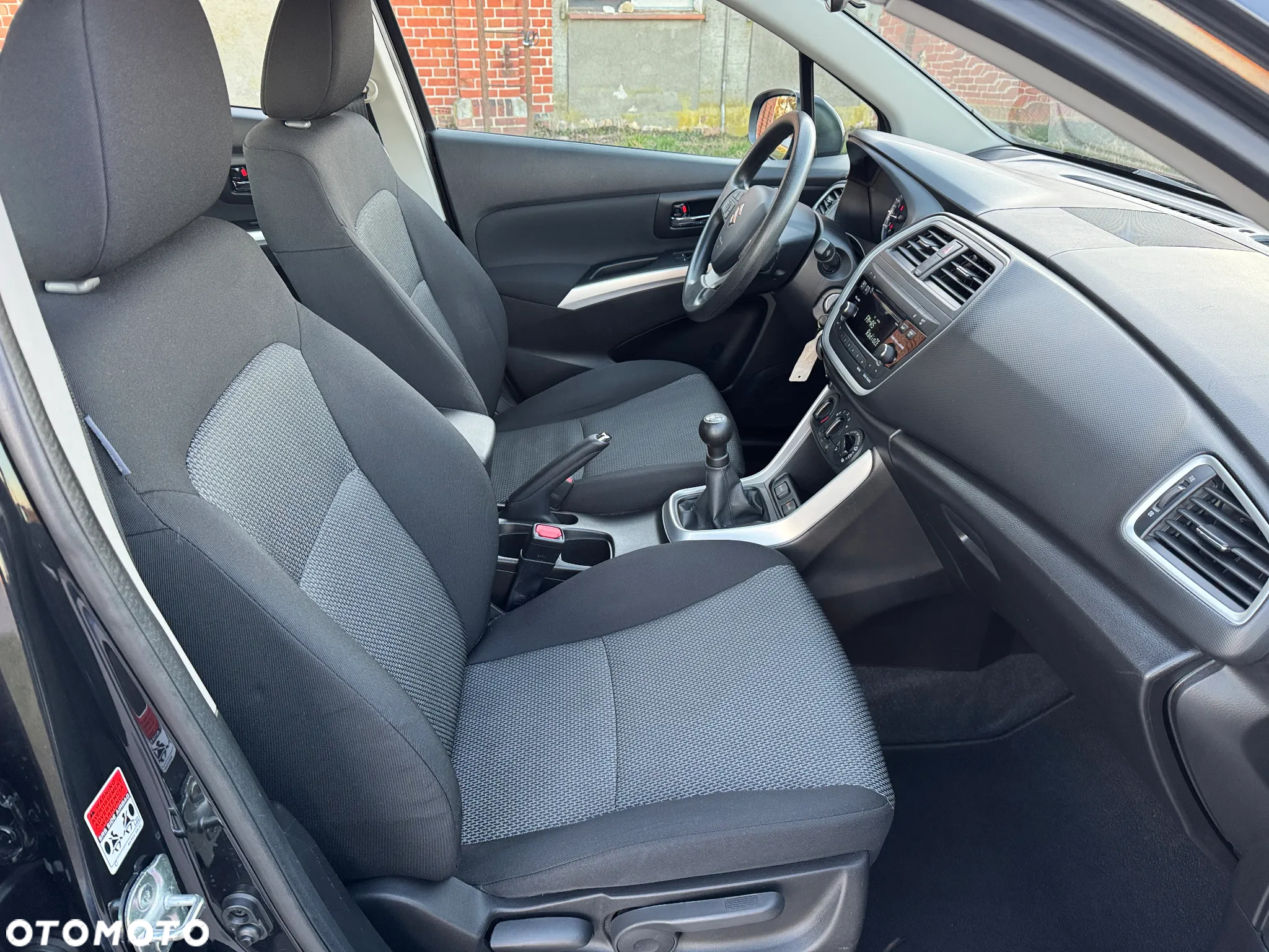 Suzuki SX4 S-Cross 1.6 Comfort - 21