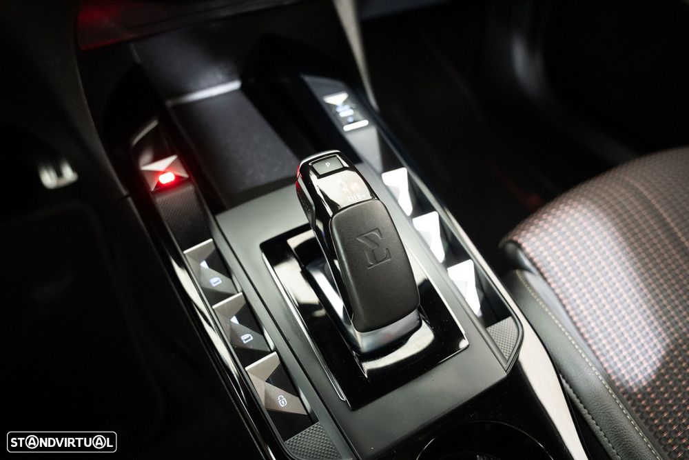DS DS3 Crossback E-Tense Performance Line - 13