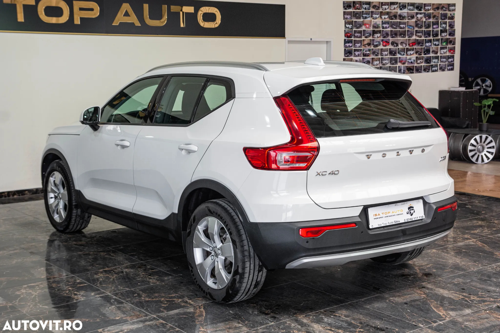 Volvo XC 40 D3 AWD Momentum - 35