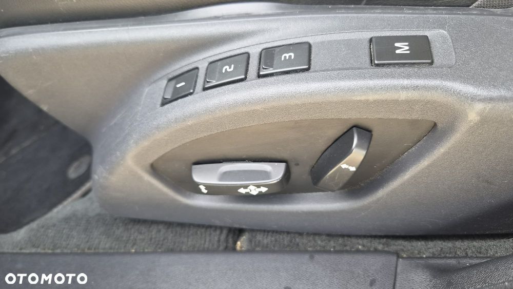 Volvo S60 T5 Drive-E Momentum - 10