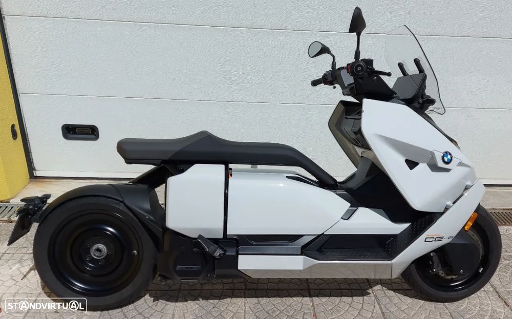 BMW CE 04 - 6