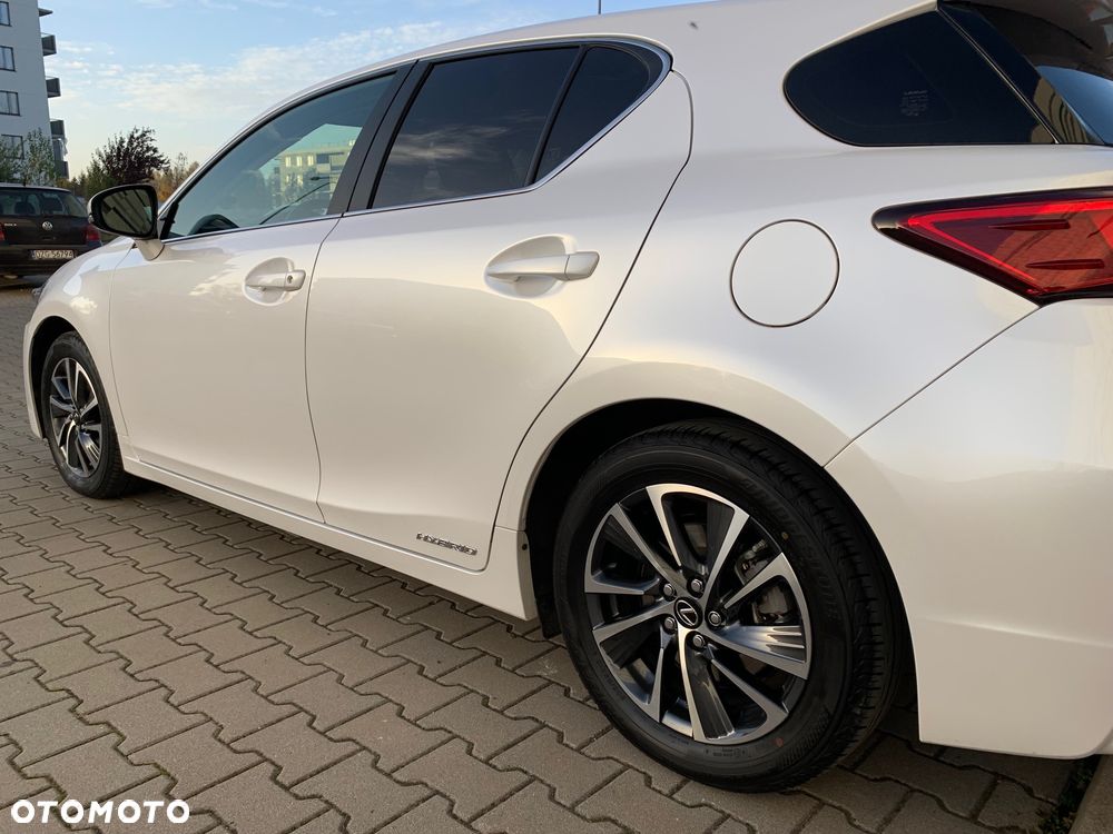 Lexus CT 200h Elegance - 14