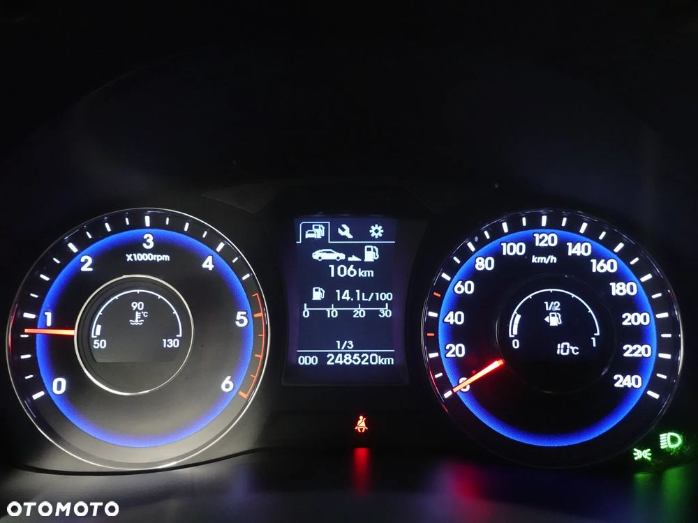 Hyundai i40 Kombi blue 1.7 CRDi Trend - 37