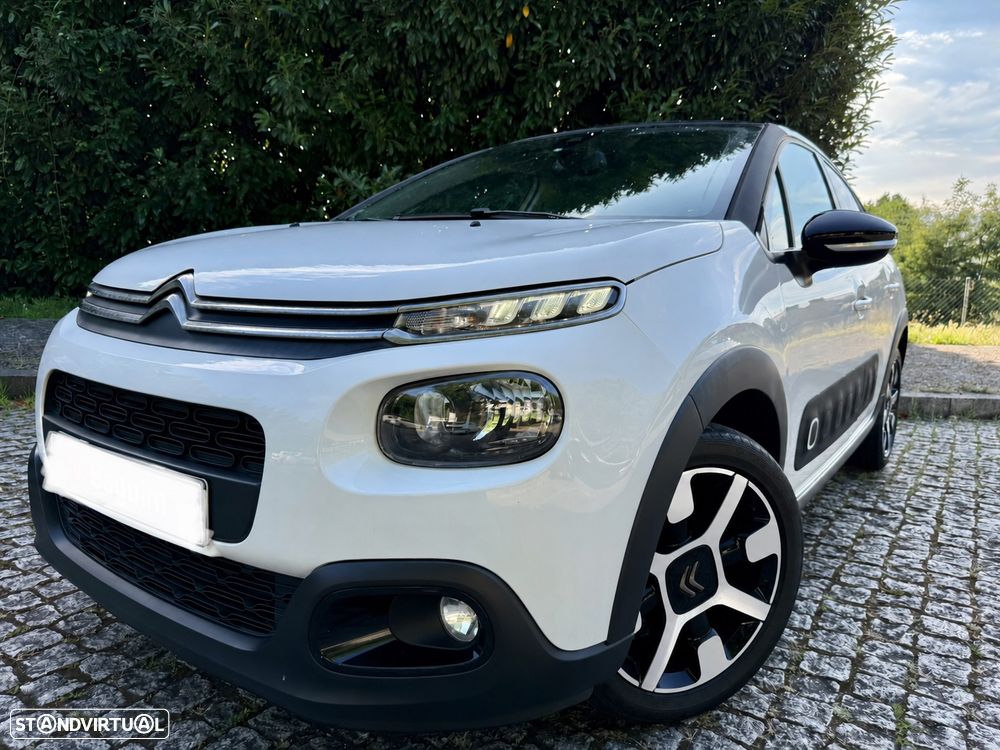 Citroën C3 1.2 PureTech Shine - 1