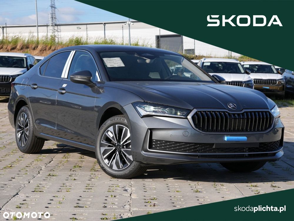 Skoda Superb 2.0 TDI SCR 4x4 Drive DSG - 2