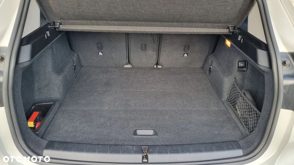 BMW X1 xDrive18d - 29