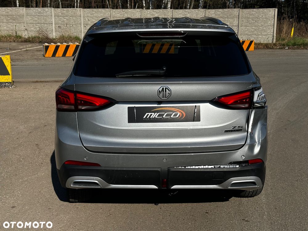 MG ZS Hybrid+ Luxury - 5