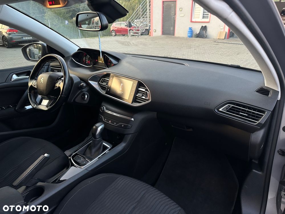 Peugeot 308 1.6 BlueHDi Active S&S EAT6 - 8