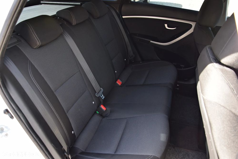 Hyundai i30 - 34