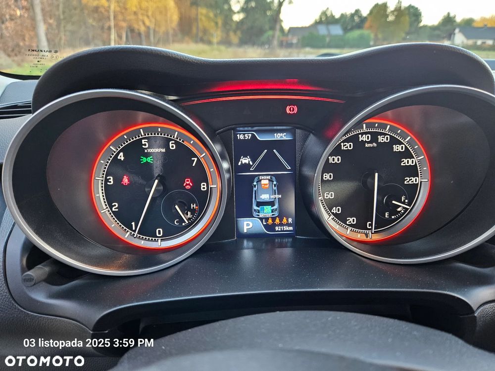 Suzuki Swift 1.2 Dualjet SHVS Premium Plus CVT - 11