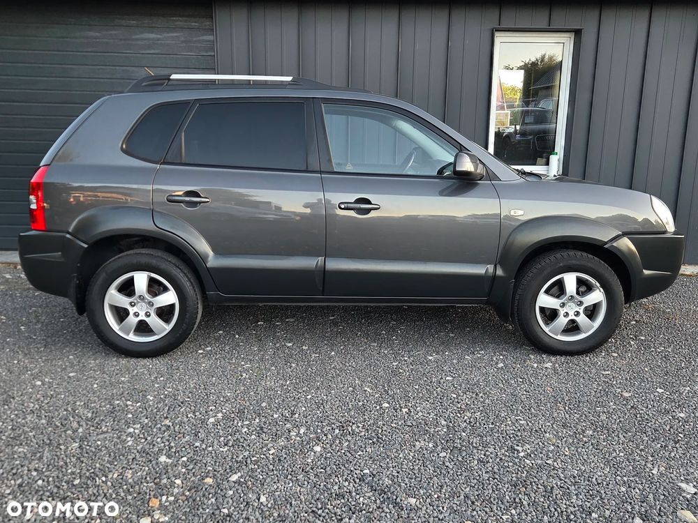 Hyundai Tucson 2.0 CRDi Premium - 8