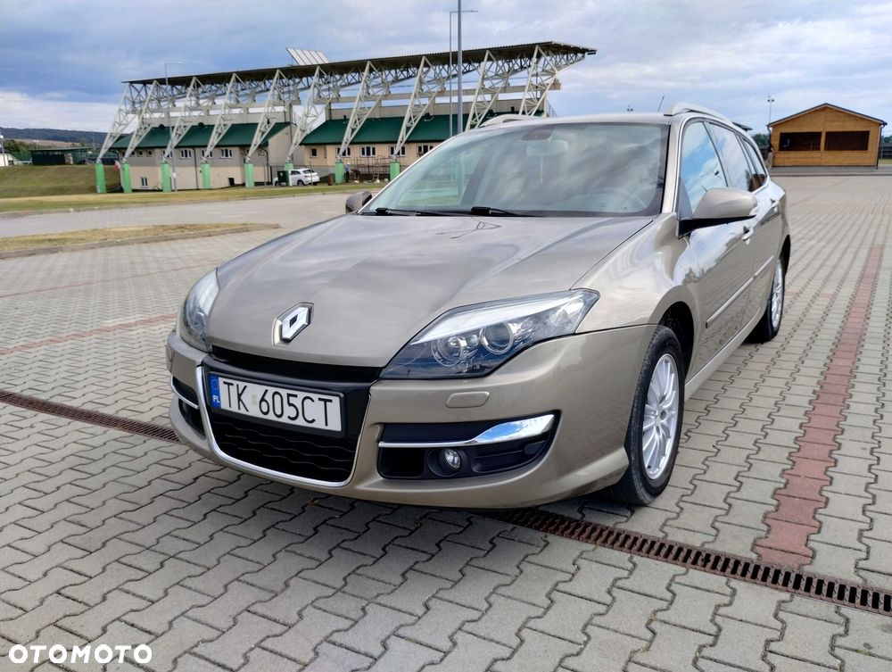 Renault Laguna - 1