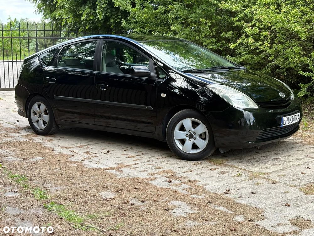 Toyota Prius 1.5 VVT-i Sol - 24