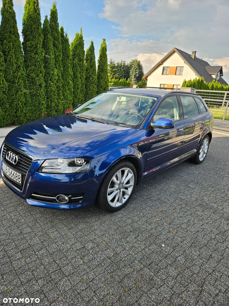 Audi A3 Sportback 2.0 TFSI Attraction - 2