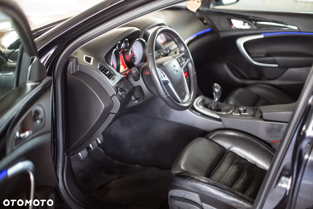 Opel Insignia 2.8 Turbo 4x4 Cosmo - 14