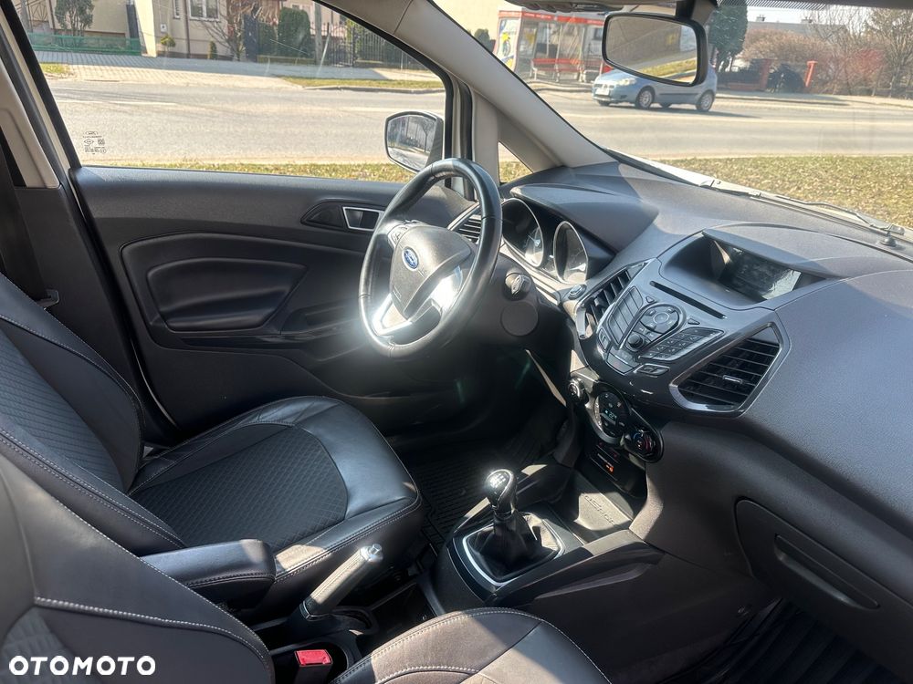 Ford EcoSport 1.5 EcoBlue TITANIUM - 20