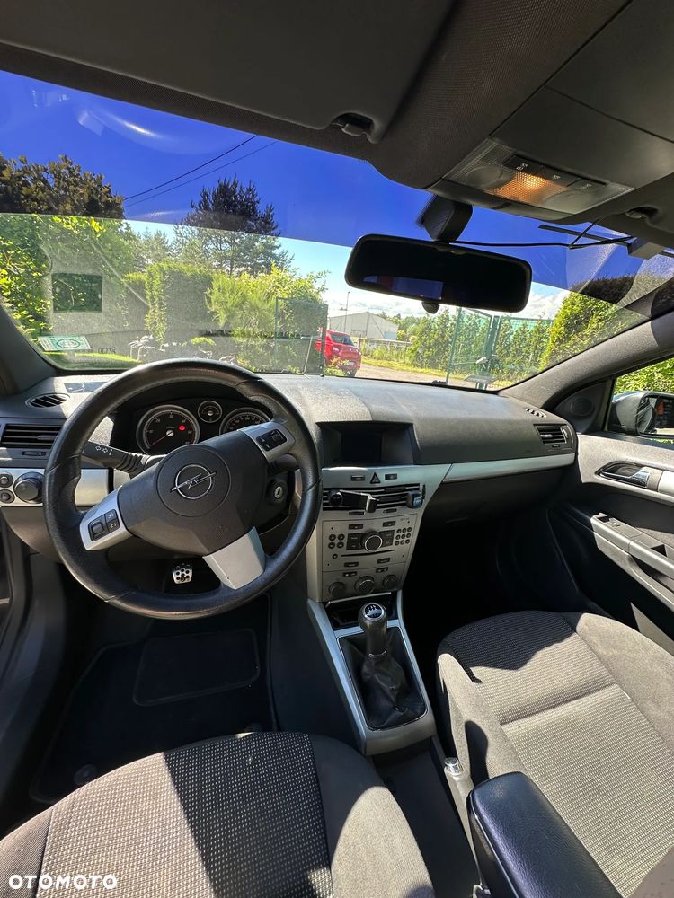 Opel Astra 1.7 CDTI Sport - 17
