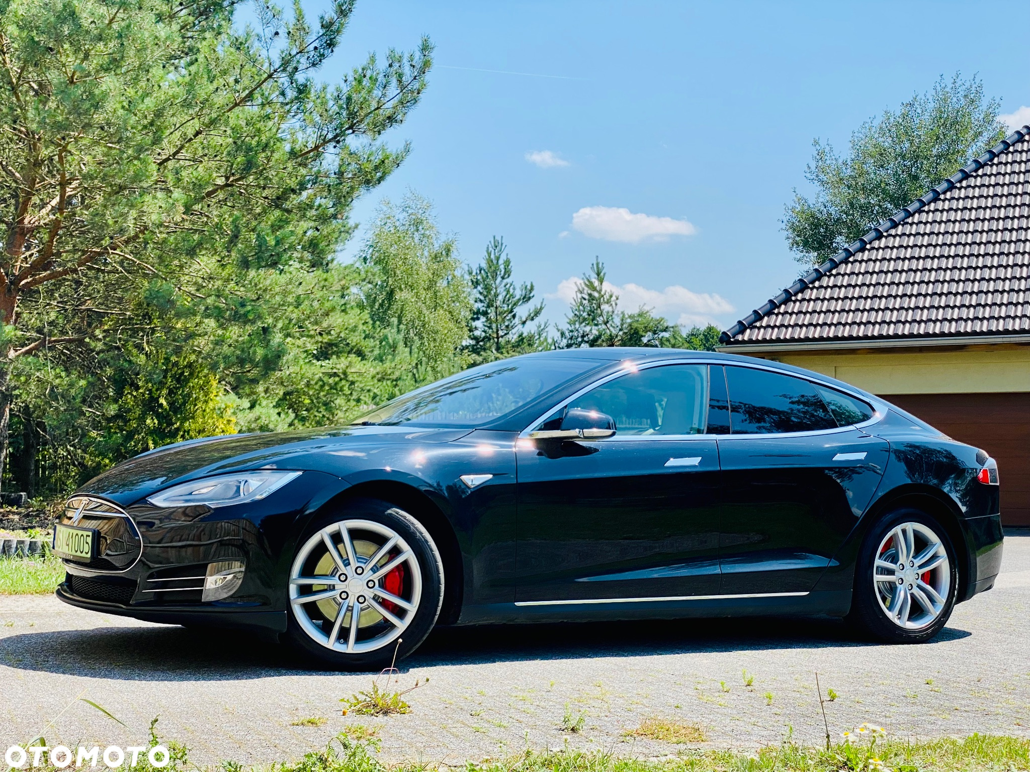 Tesla Model S Standard - 26