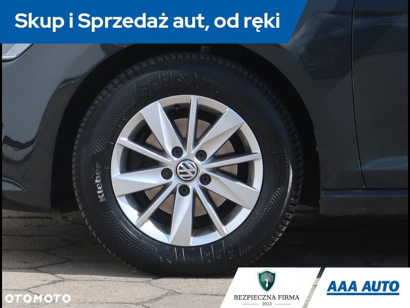 Volkswagen Golf - 15