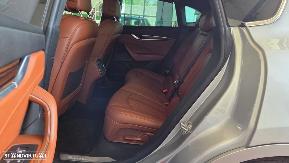 Maserati Levante 3.0 V6 - 13