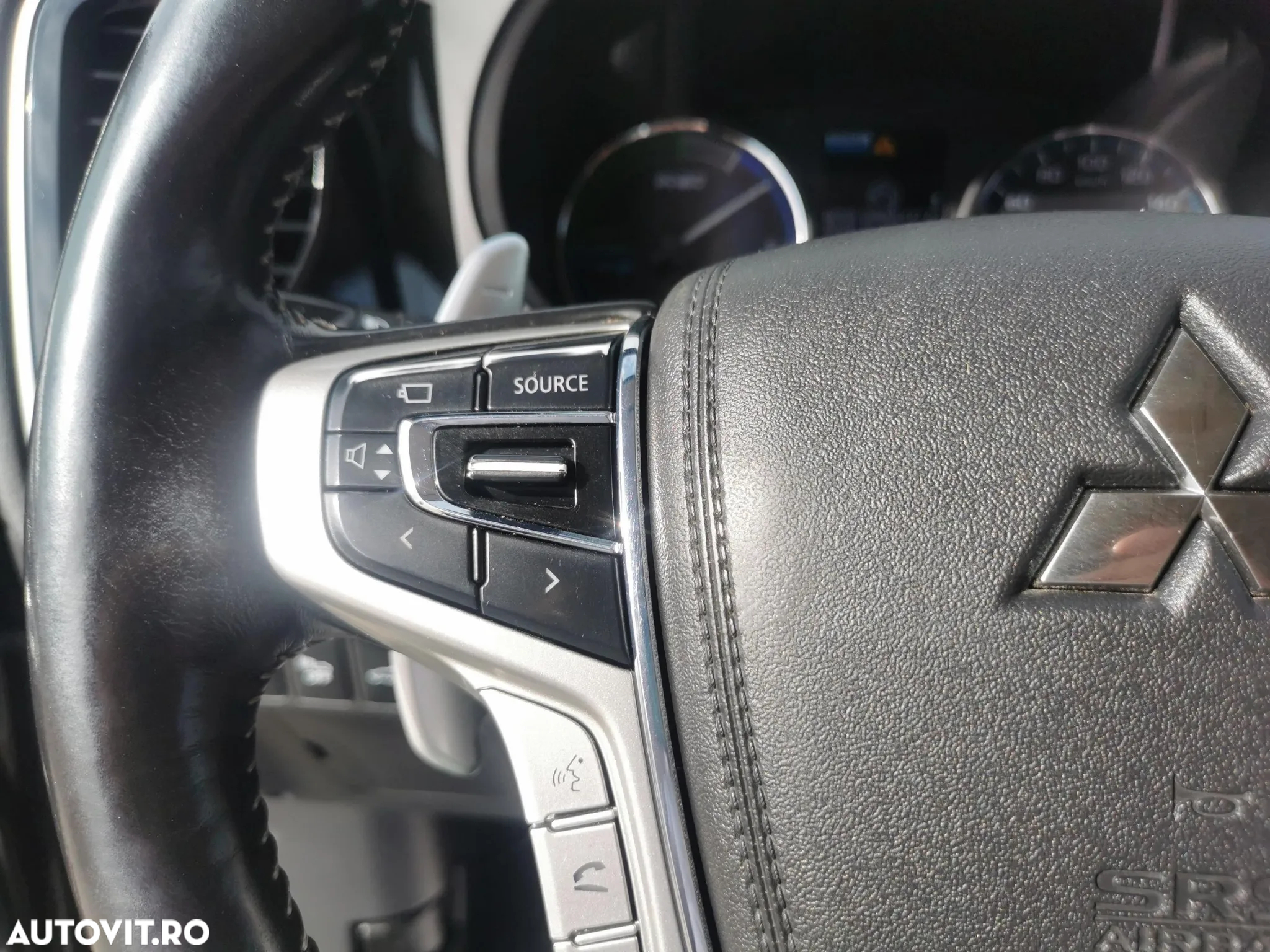 Mitsubishi Outlander PHEV 2.4 L 4X4 Invite - 21