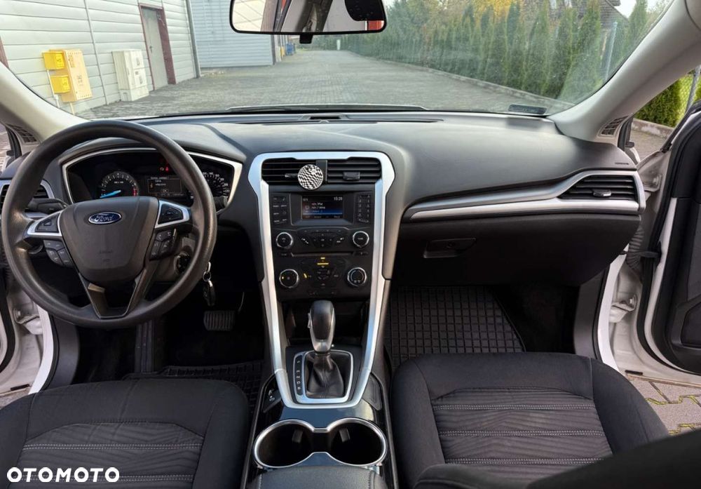 Ford Fusion - 19