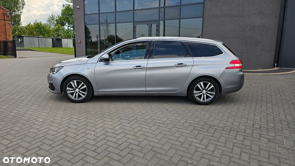 Peugeot 308 1.5 BlueHDi Allure Pack S&S EAT8 - 19