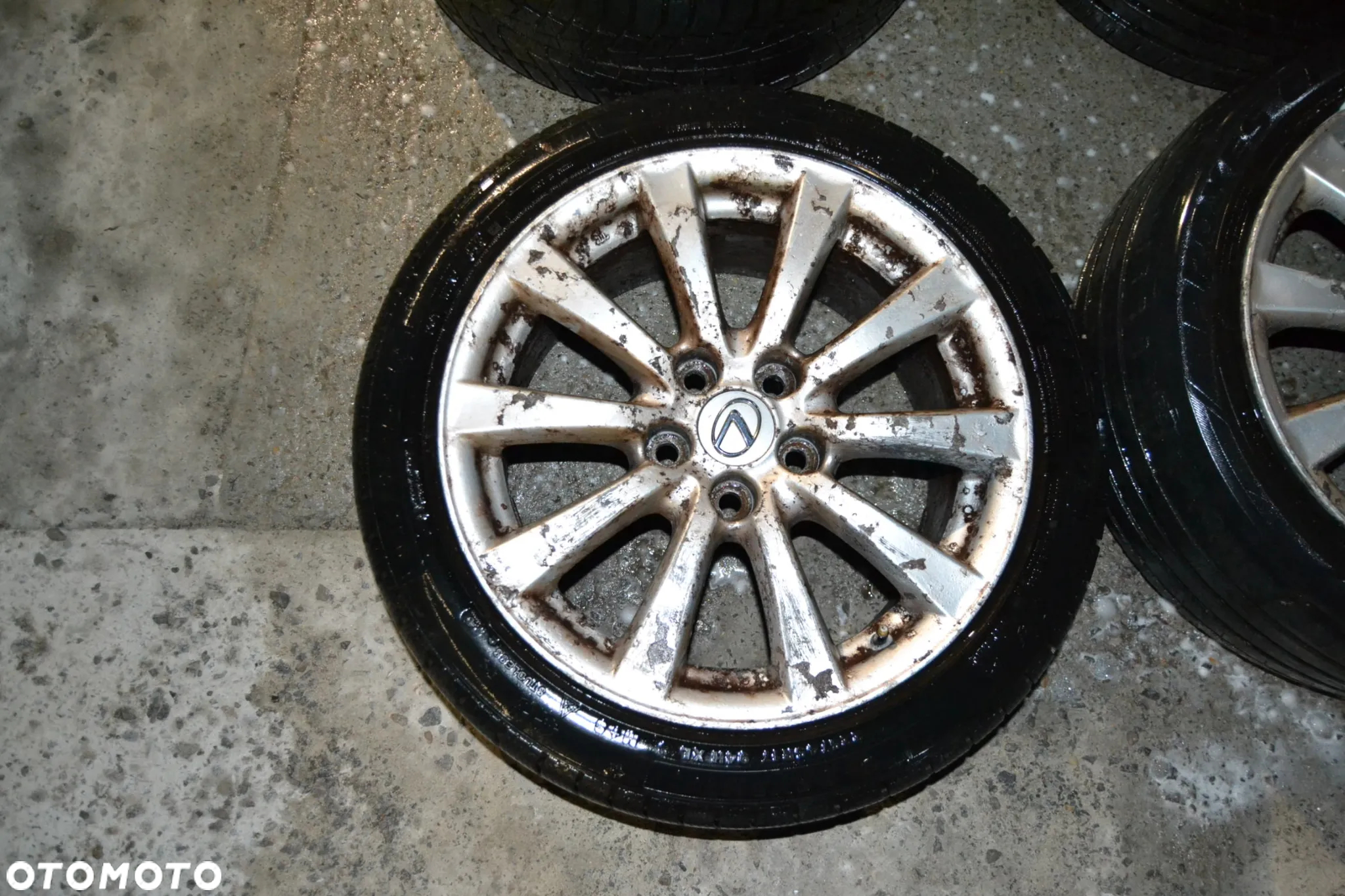 FELGI ALUFELGI TOYOTA LEXUS IS220D IS250 IS350 8x17 ET45 5x114,3 - 2