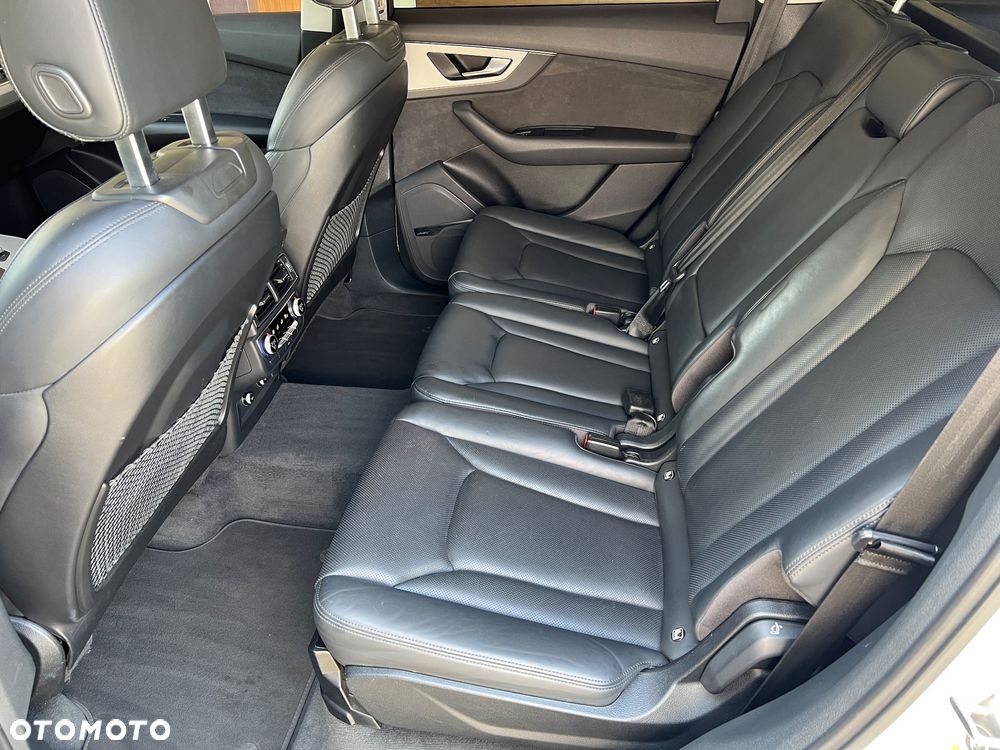 Audi Q7 - 33