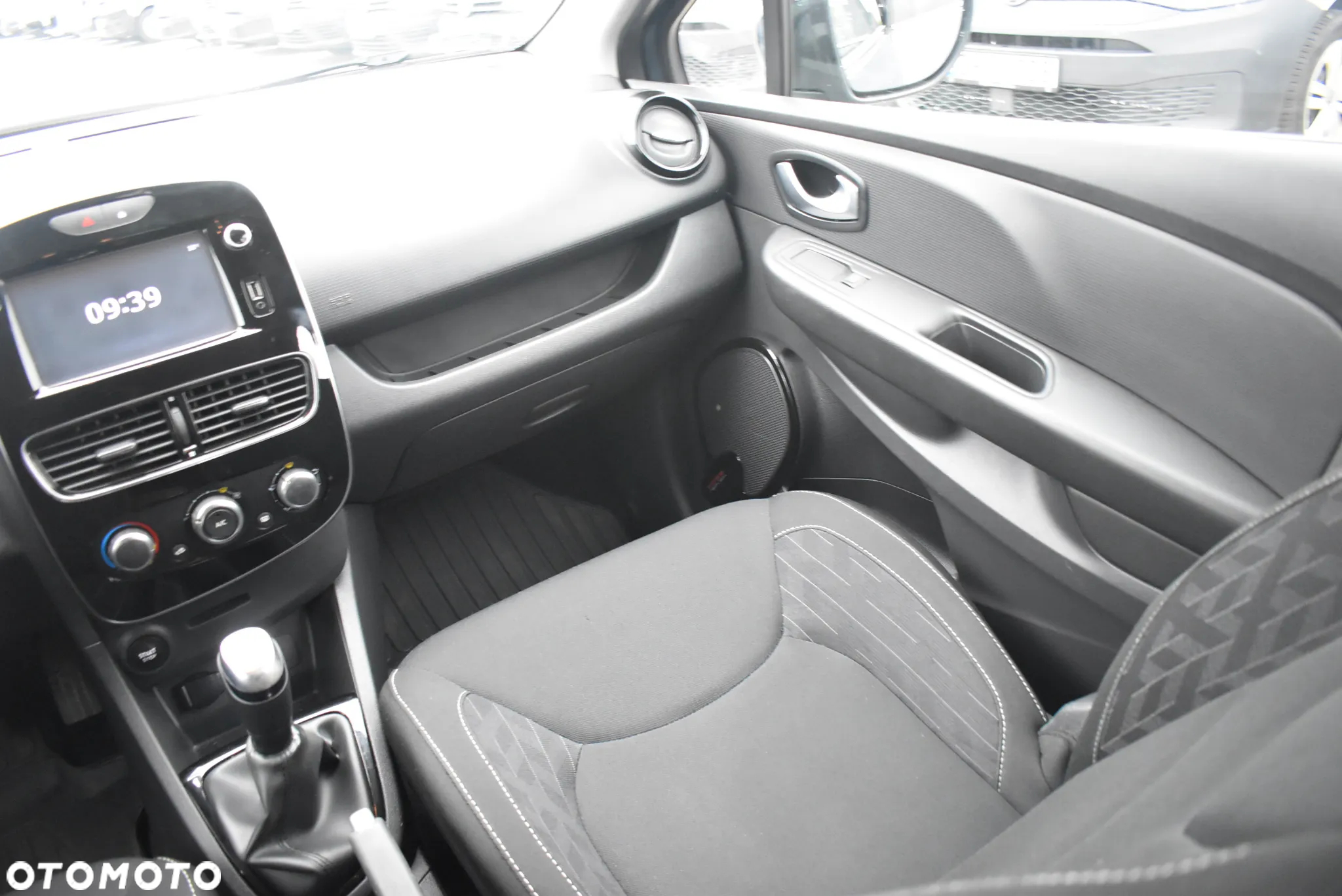 Renault Clio 1.5 dCi Energy Limited - 20