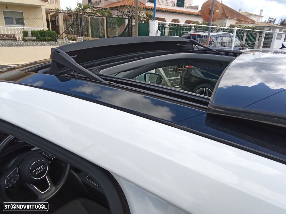 Audi Q2 30 TDI Advanced - 2