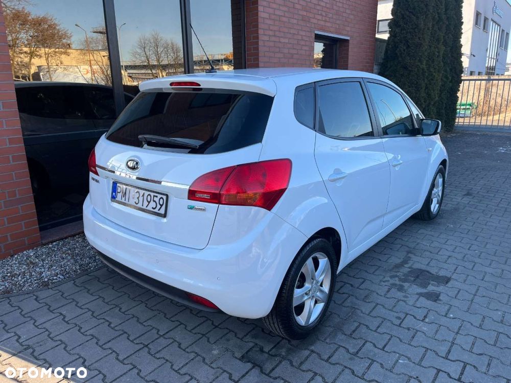 Kia Venga 1.4 CRDi 90 Business Line - 3