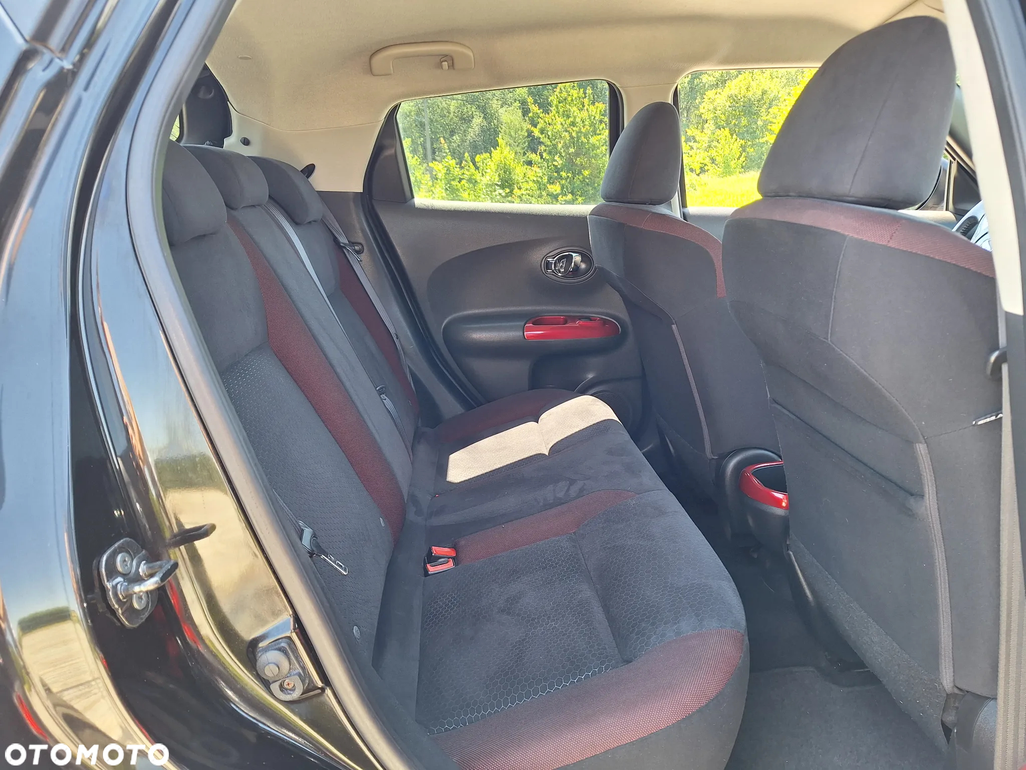 Nissan Juke 1.6 DIG-T Tekna EU6 - 10
