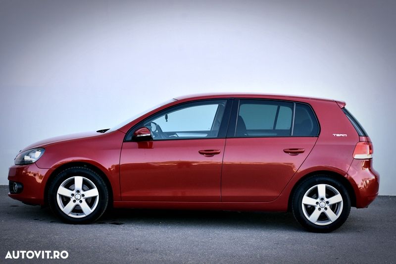 Volkswagen Golf 1.6 TDI DPF DSG Team - 7