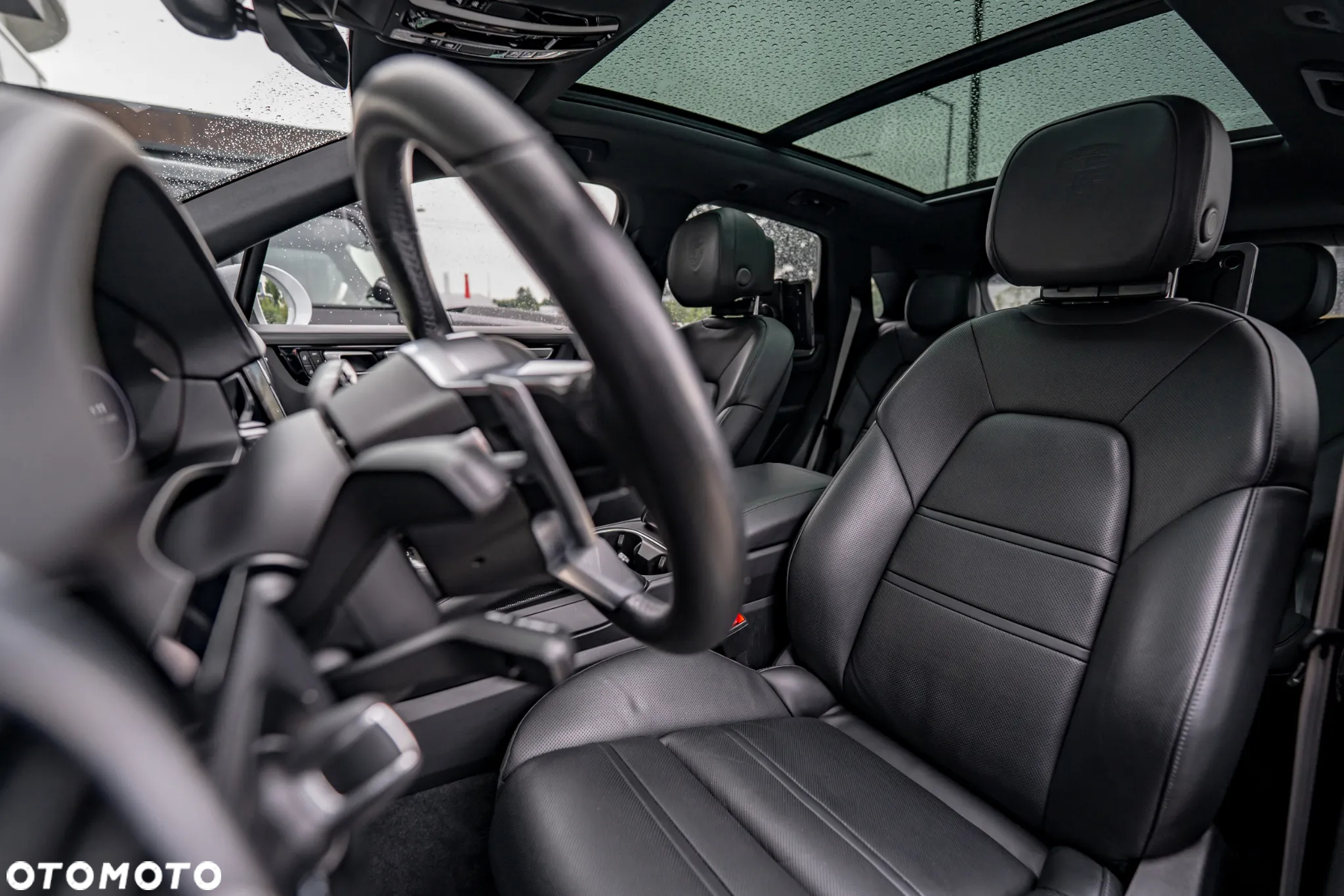 Porsche Cayenne - 22