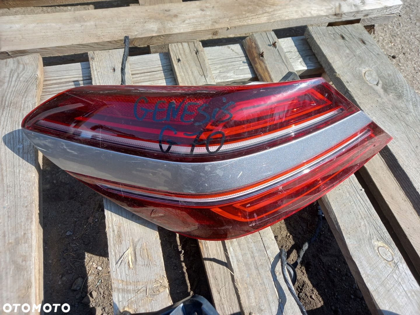 TYŁ lampa HYUNDAI GENESIS G70 LED NAROŻNA P L 2022 - 3