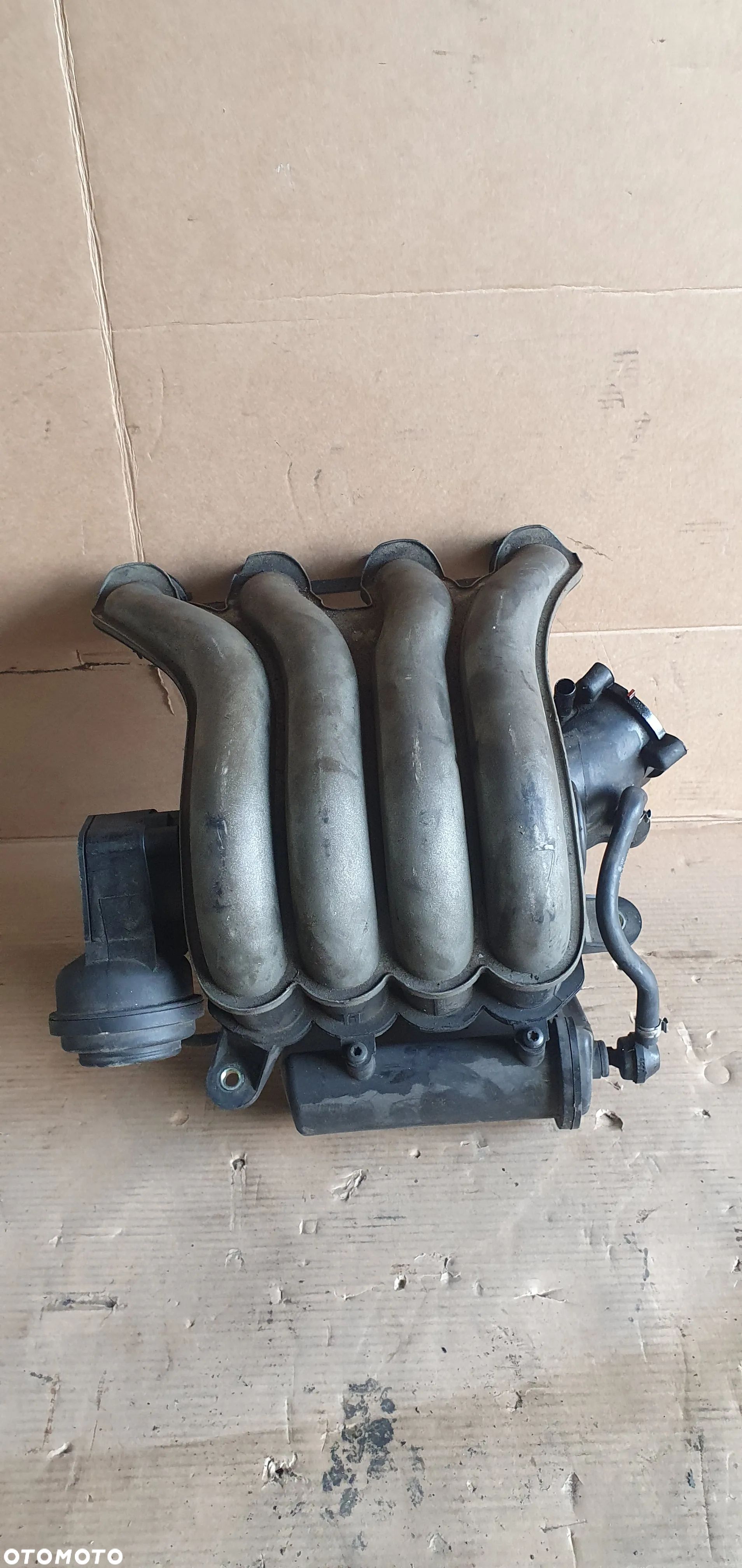 Kolektor ssący Audi A4 B6 2.0 06B133210AT 06B133909 - 1