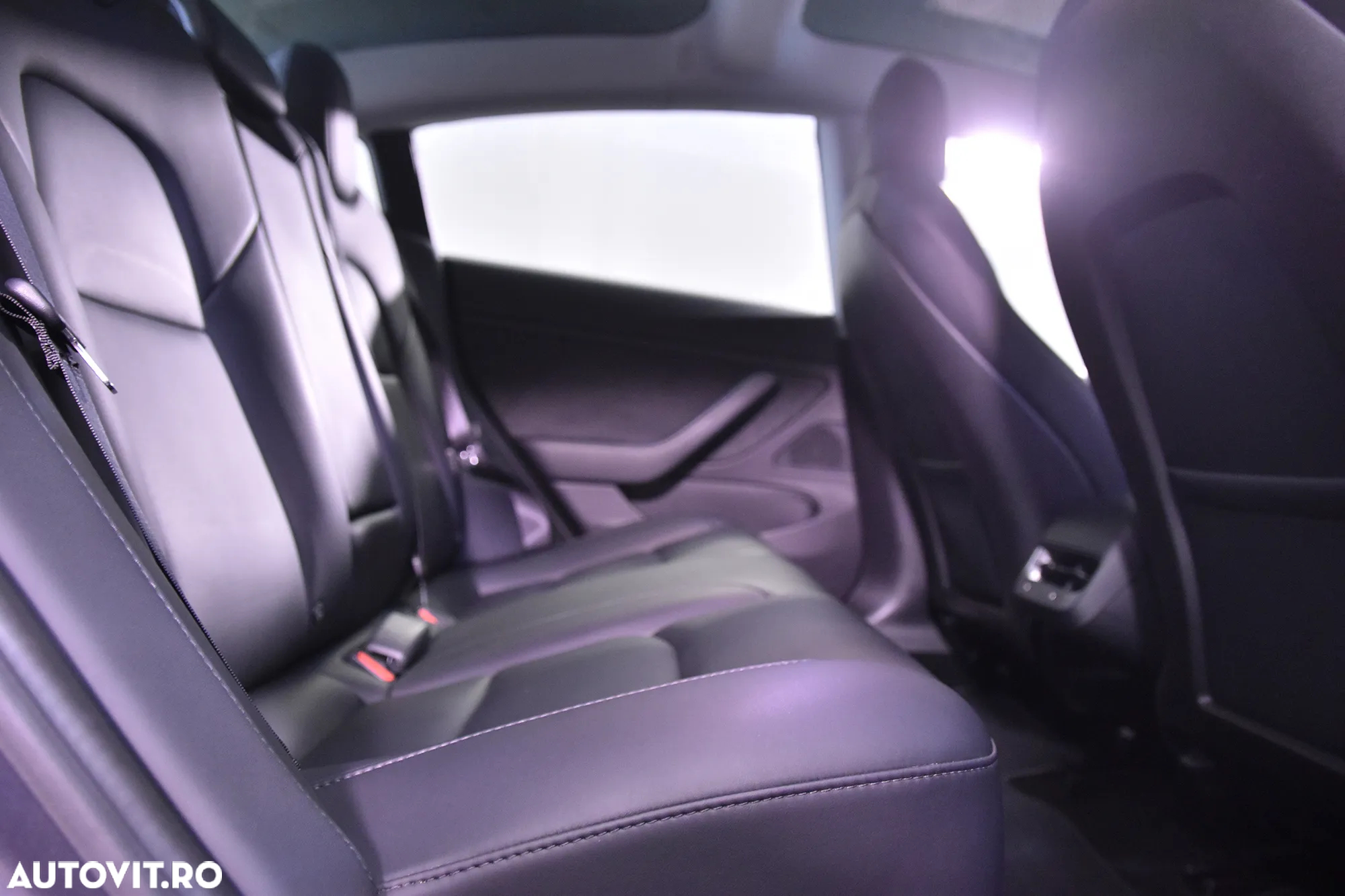 Tesla Model 3 Allradantrieb Dual Motor Performance - 12