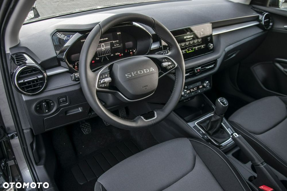 Skoda Fabia - 8