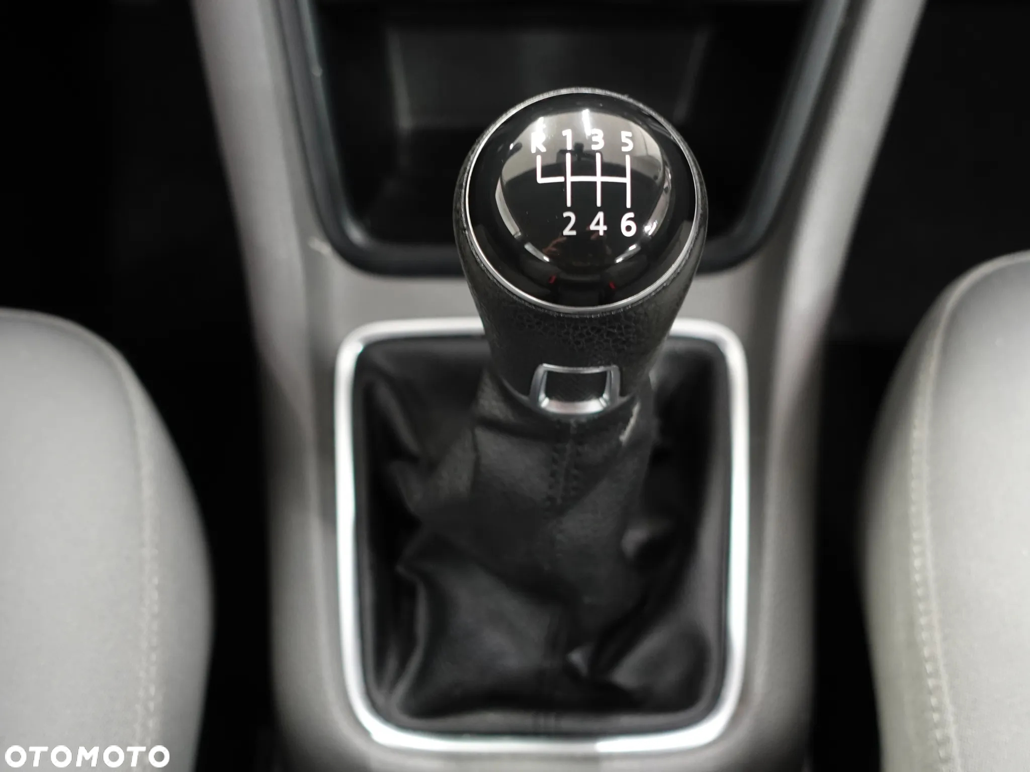 Seat Alhambra 2.0 TDI Ecomotive Reference - 33
