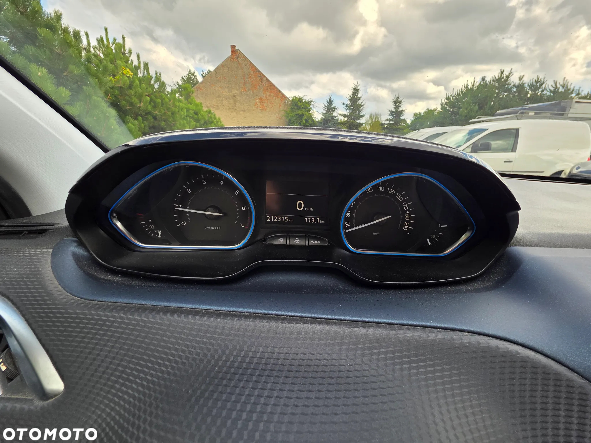 Peugeot 2008 120 VTI Allure - 20