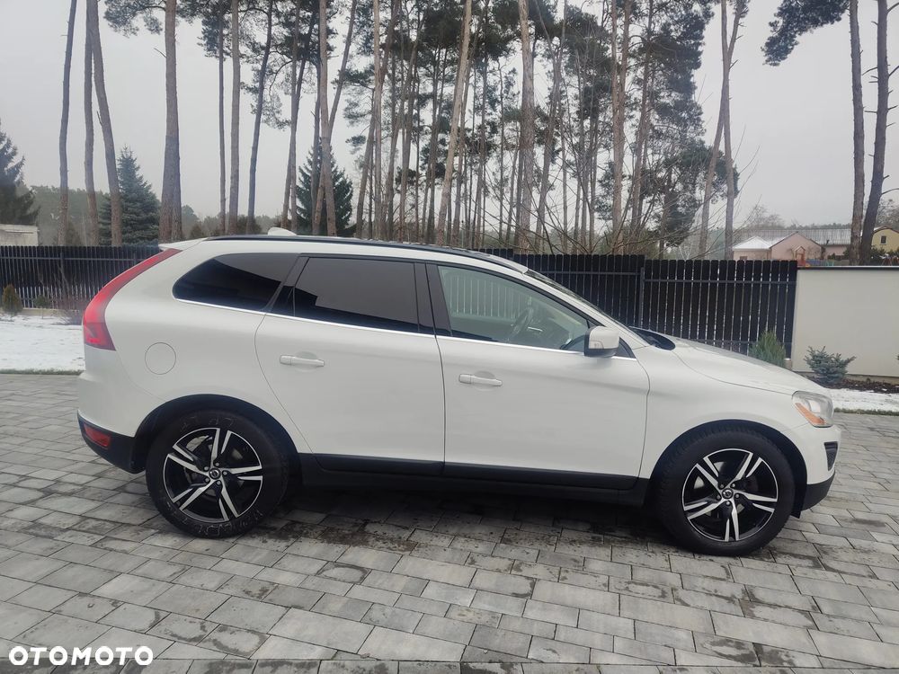 Volvo XC 60 D4 Kinetic - 8