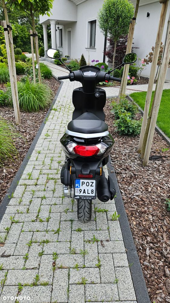 Peugeot Kisbee - 3
