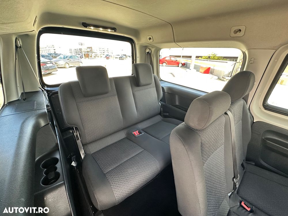 Volkswagen Caddy 2.0 TDI (7-Si.) Maxi Generation Four - 6