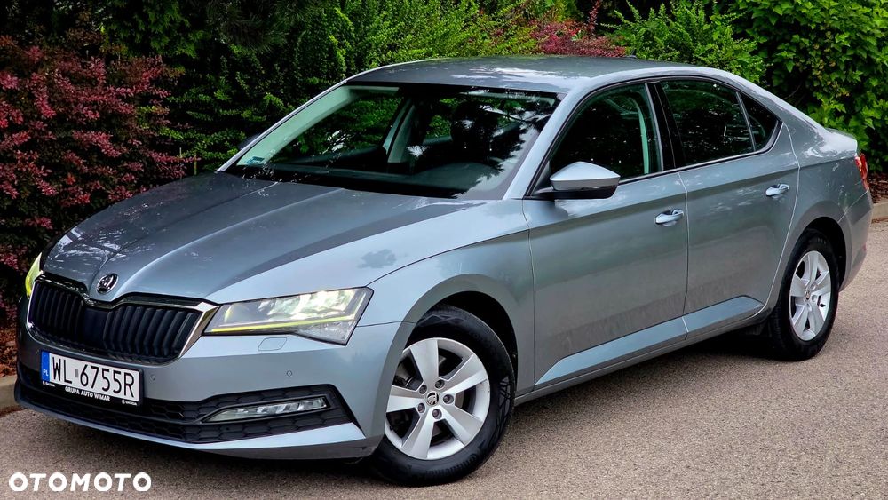 Skoda Superb 2.0 TDI SCR Ambition - 1