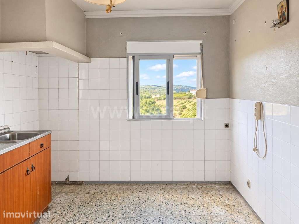 Apartamento T1 Sobral da Abelheira - Grande imagem: 3/11