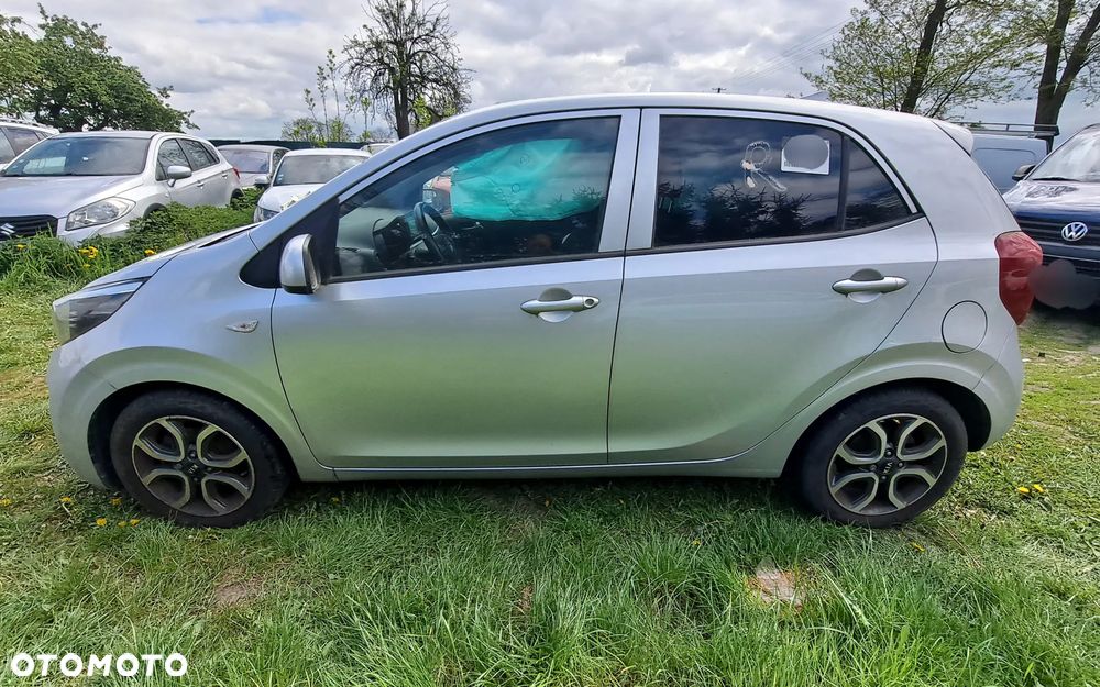 Kia Picanto 1.0 L - 11