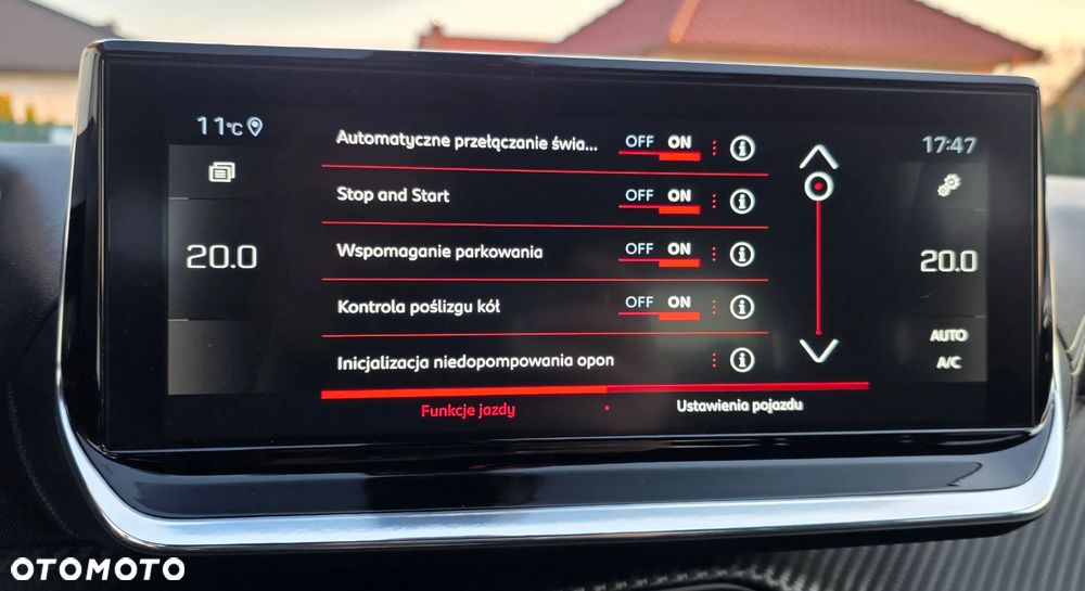 Peugeot 2008 BlueHDi 130 EAT8 GT - 20