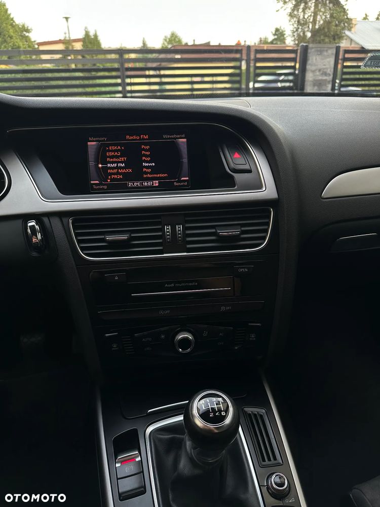 Audi A4 Avant - 22